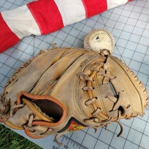 Vintage Easton Catchers Mitt